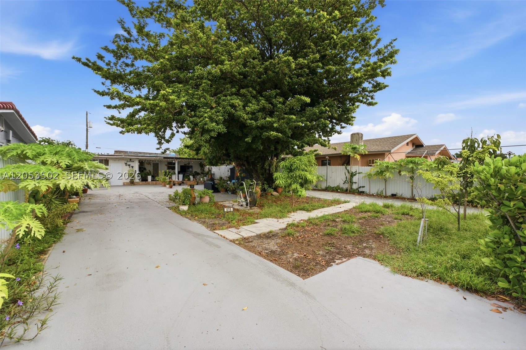 EAST HIALEAH - Residential