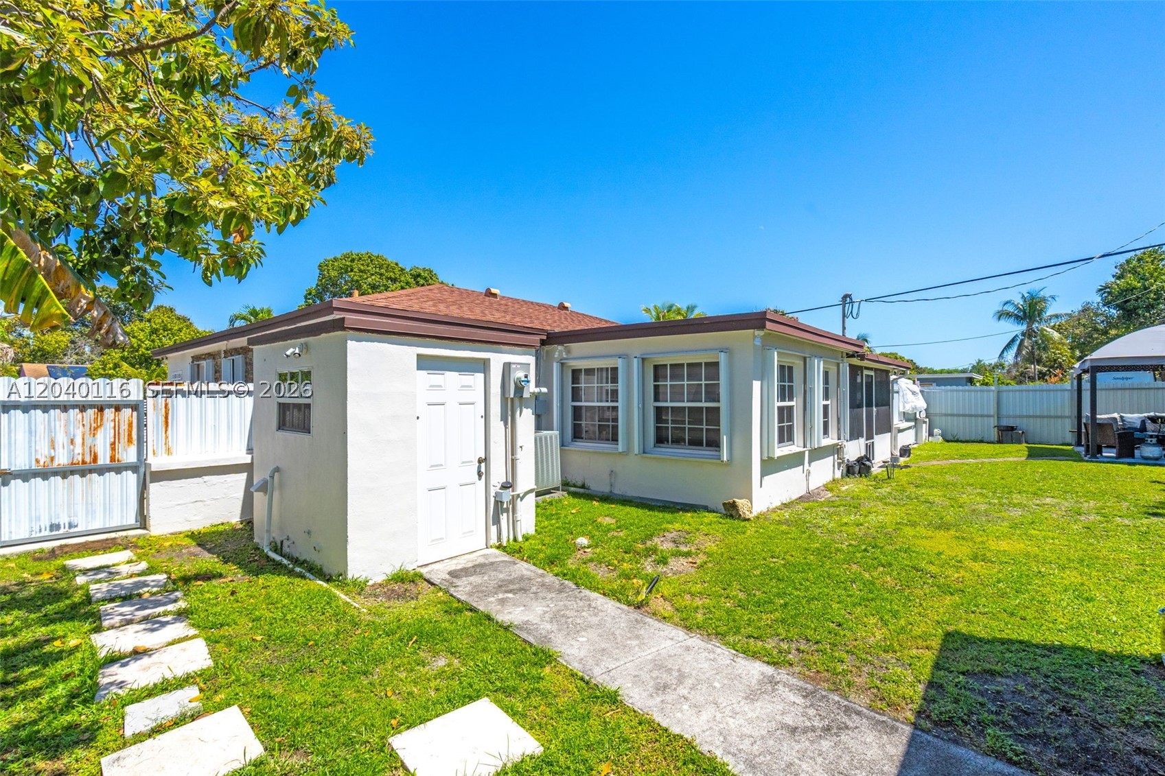 PARKERS SHORES - Residential