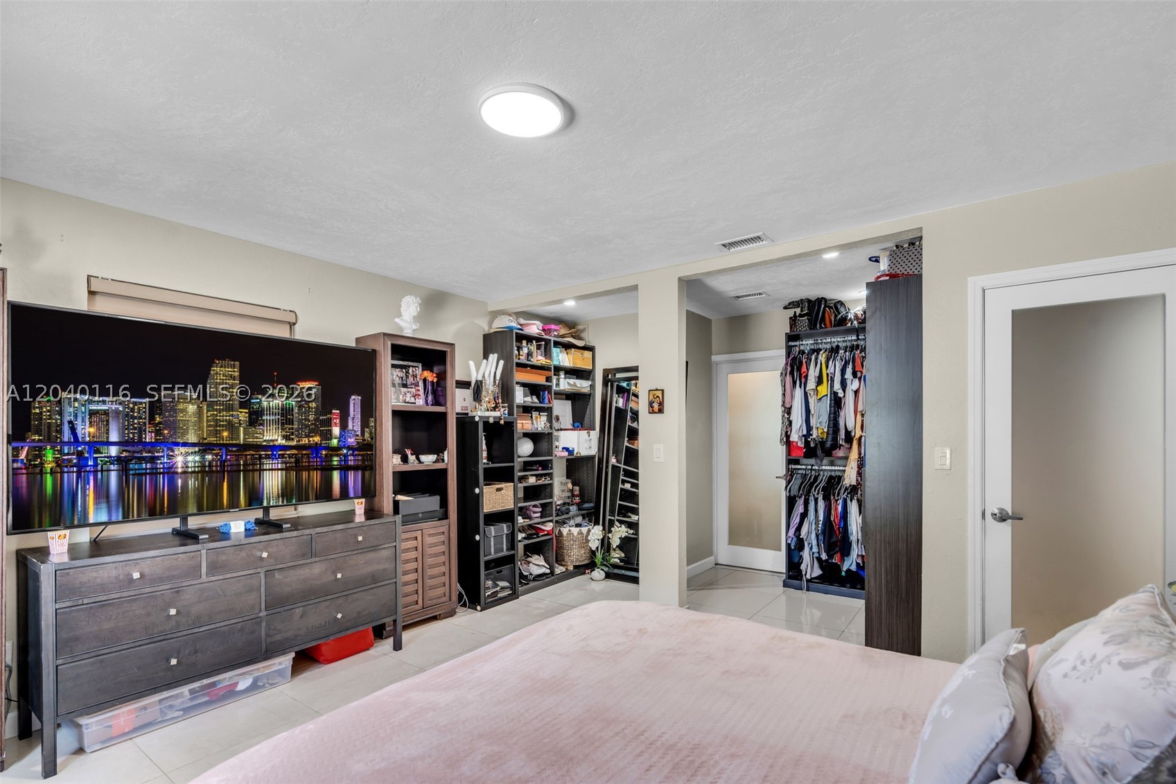PARKERS SHORES - Residential