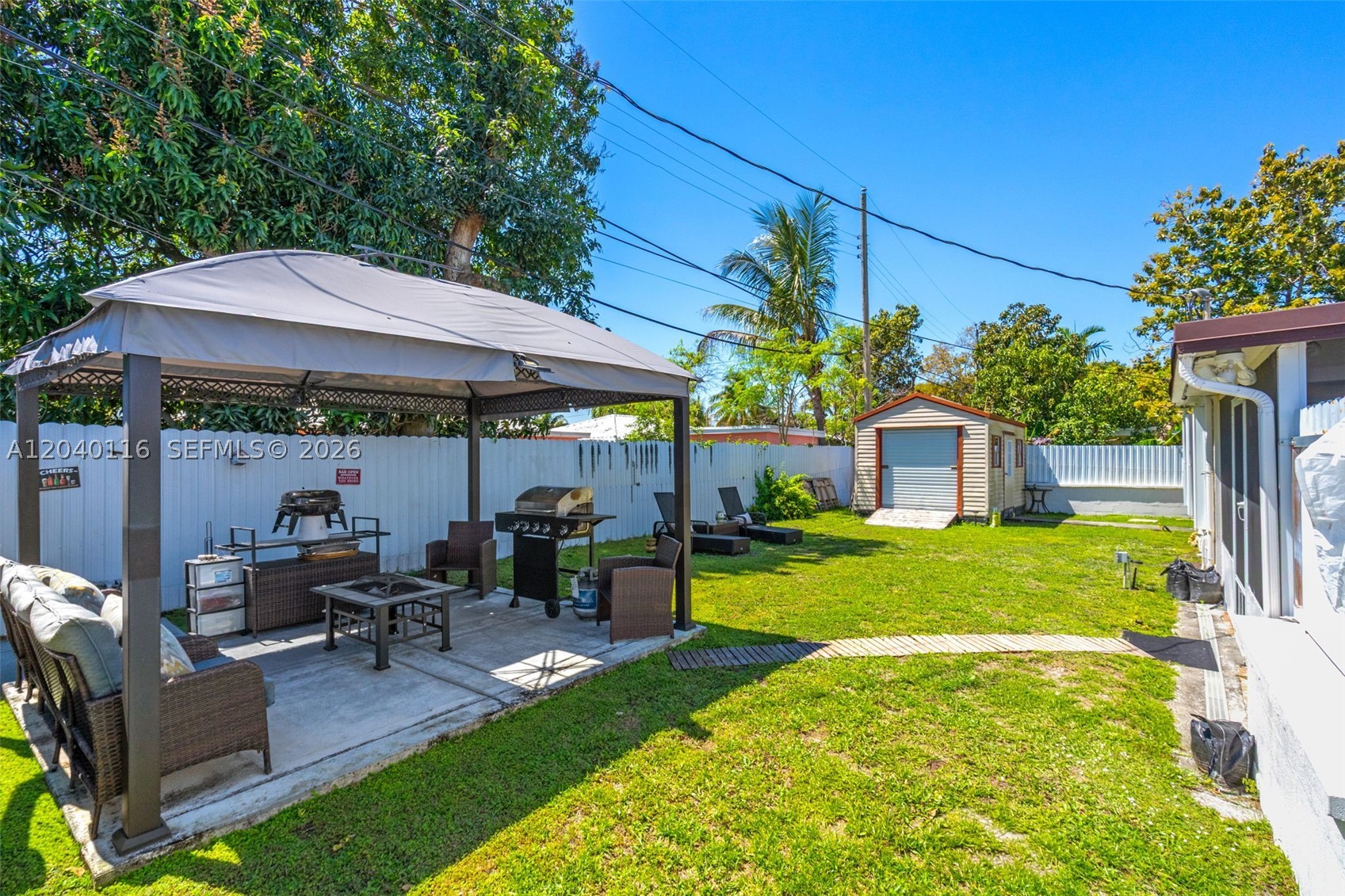 PARKERS SHORES - Residential