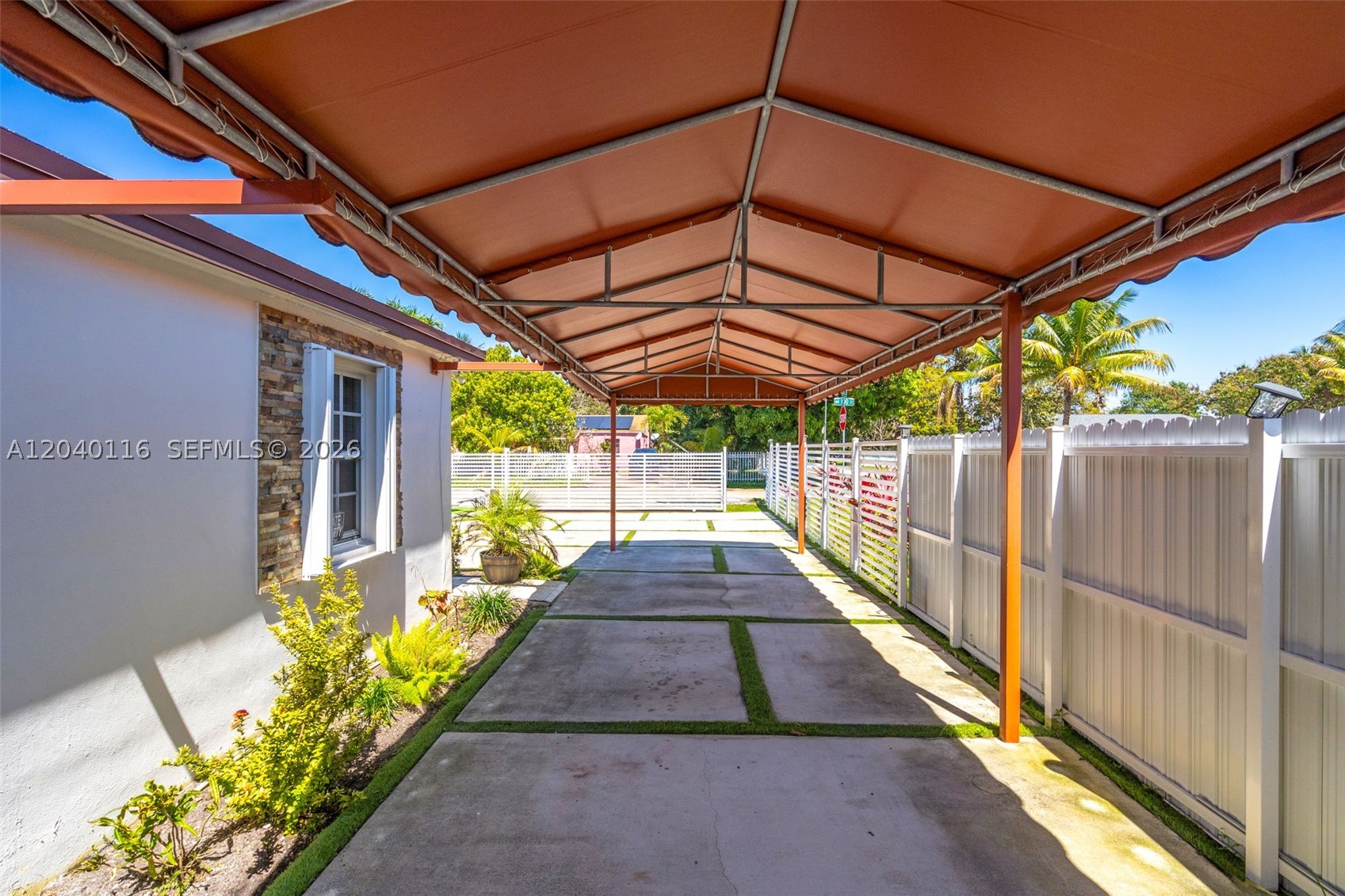 PARKERS SHORES - Residential