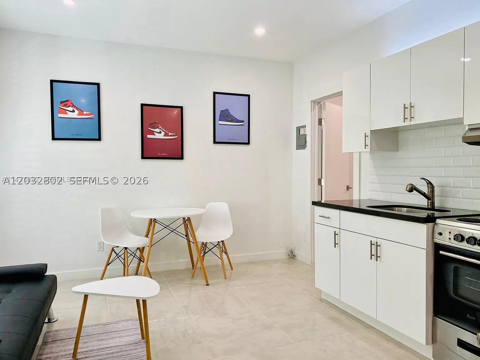 FAIRGREEN R/S - Residential Lease