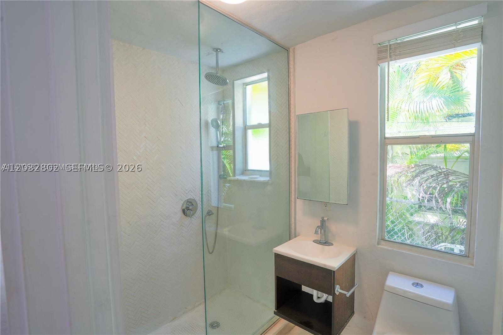 FAIRGREEN R/S - Residential Lease