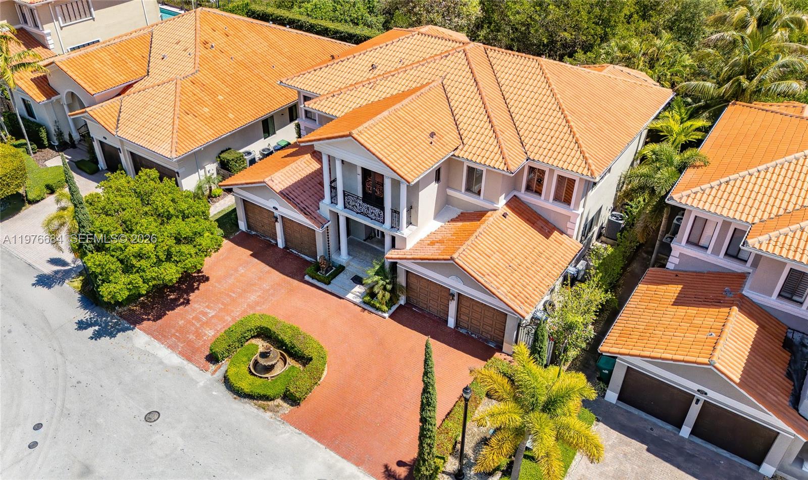 CUTLER CAY - Residential