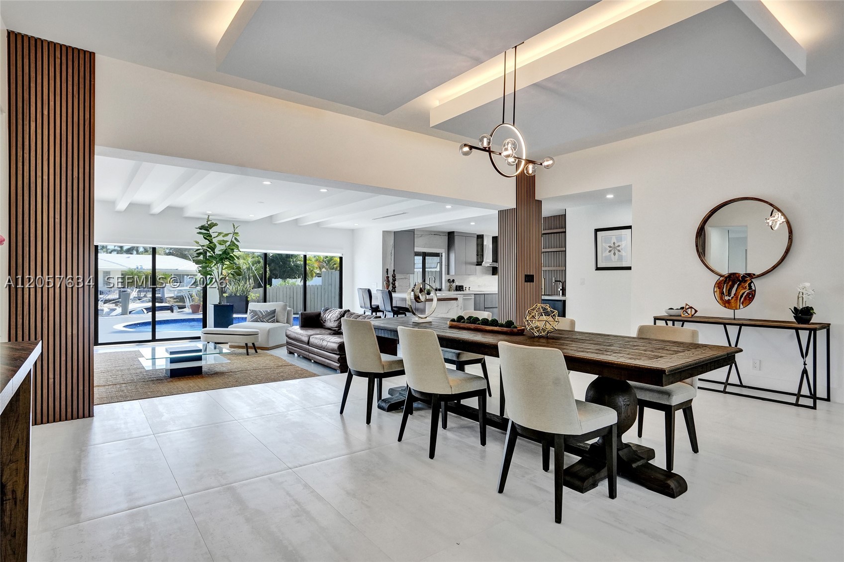 CORAL RIDGE COUNTRY CLUB - Residential