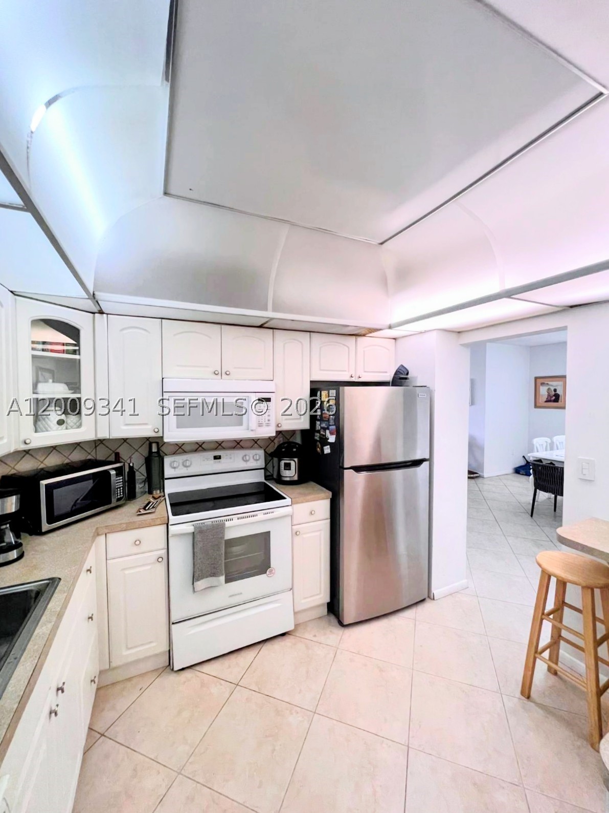 ARLEN HOUSE CONDO - Residential