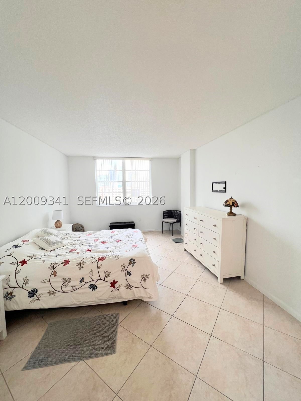 ARLEN HOUSE CONDO - Residential