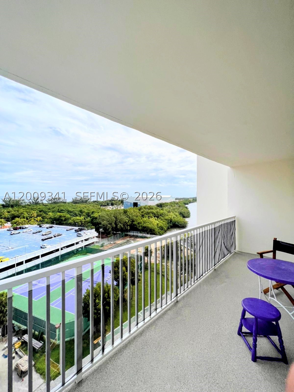 ARLEN HOUSE CONDO - Residential