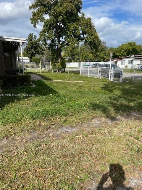 NICHOLS GOLF ESTATES - Residential Lease