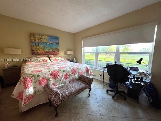NO 9 PALM-AIRE COUNTRY CL - Residential