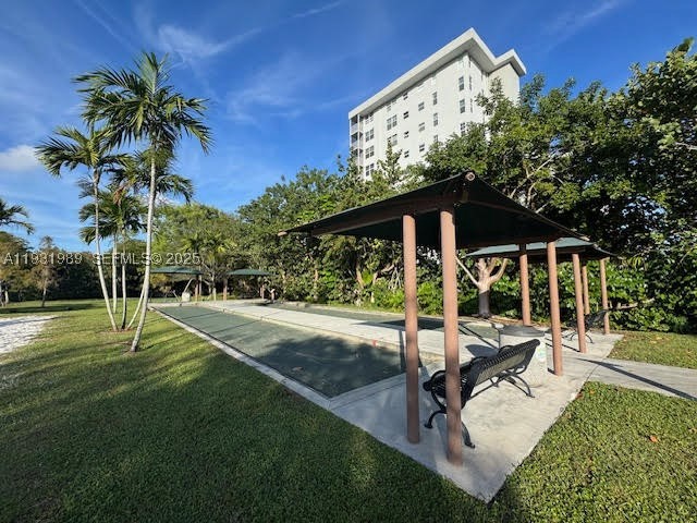 NO 9 PALM-AIRE COUNTRY CL - Residential