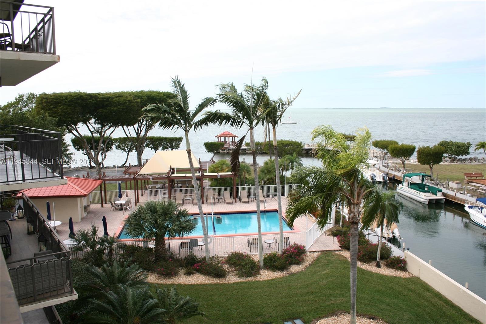 TAMARIND BAY CLUB CONDOMI - Residential