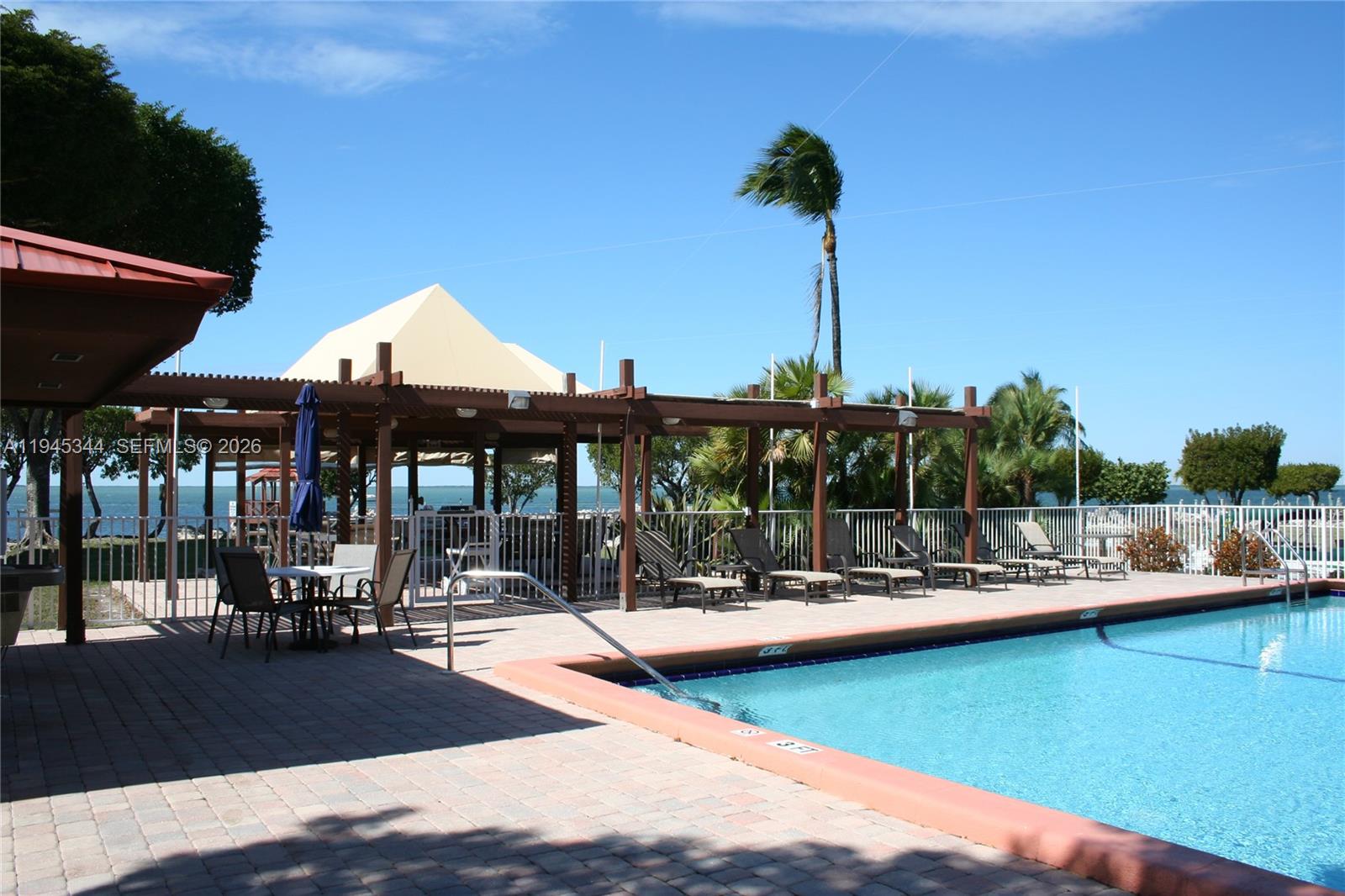 TAMARIND BAY CLUB CONDOMI - Residential