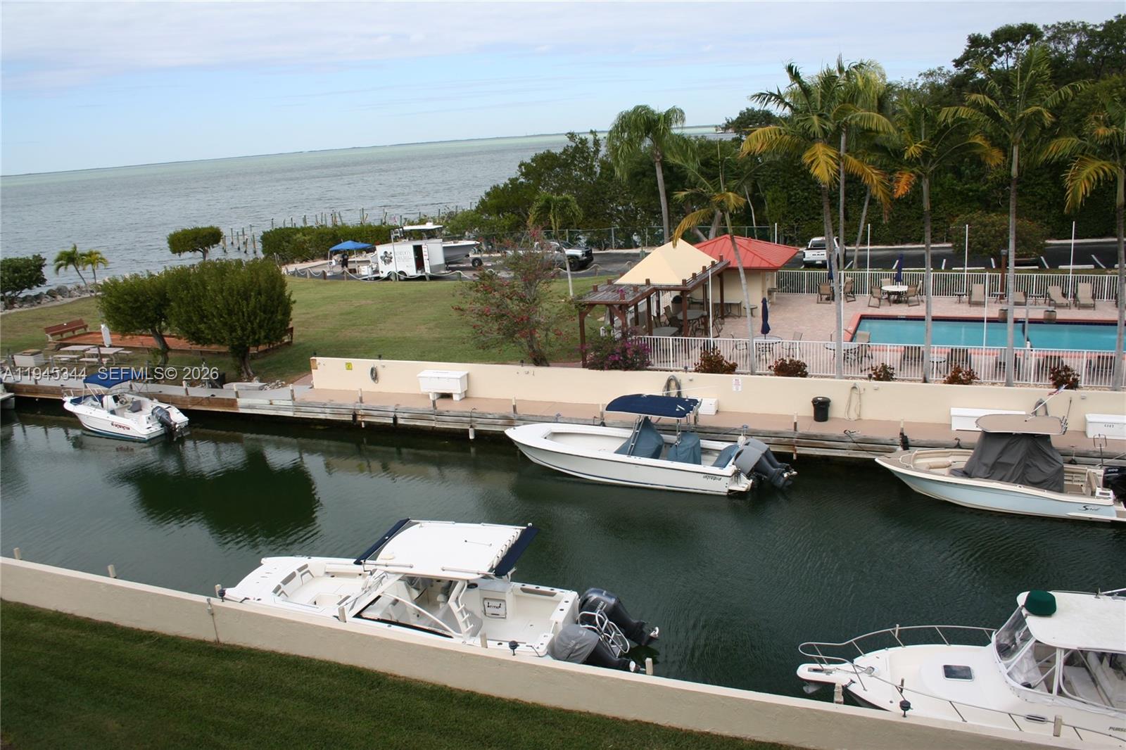 TAMARIND BAY CLUB CONDOMI - Residential