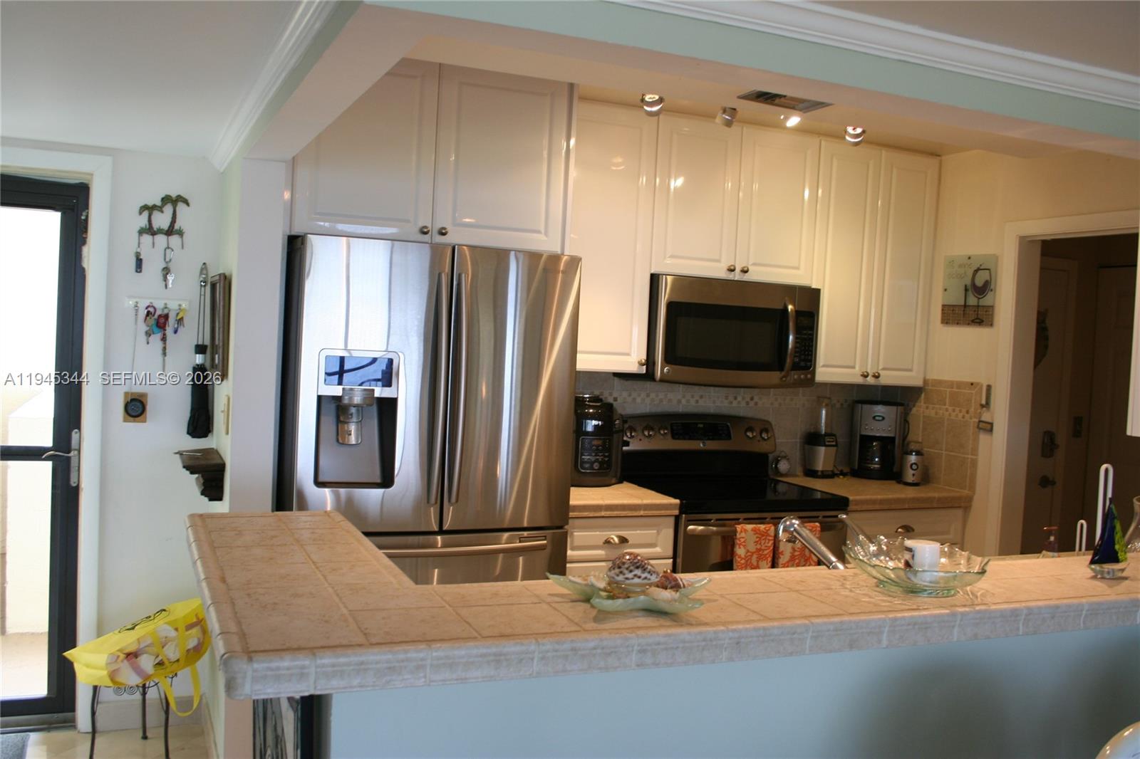 TAMARIND BAY CLUB CONDOMI - Residential