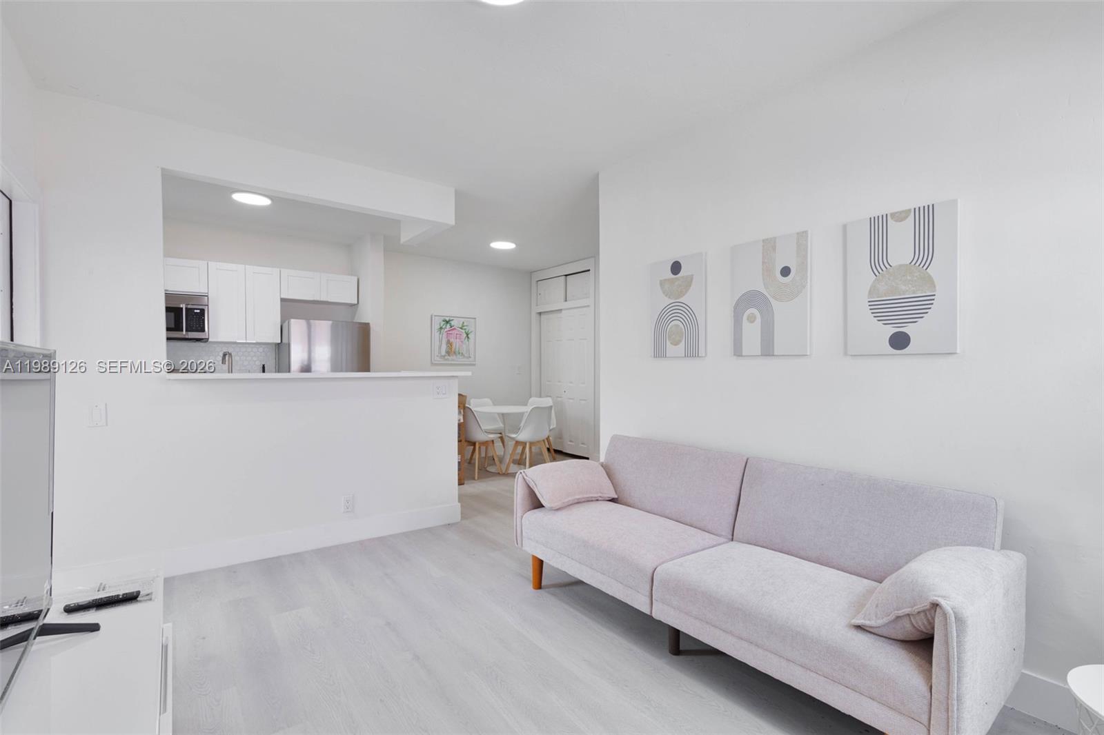PENN CONDO - Residential