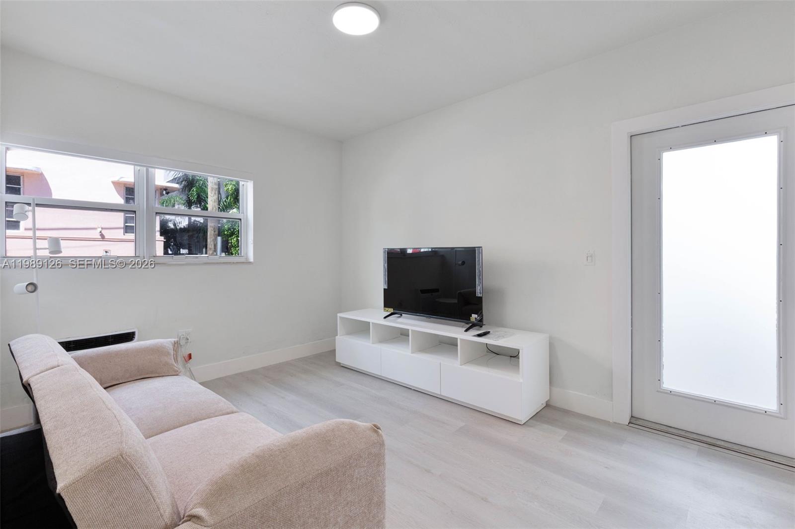 PENN CONDO - Residential