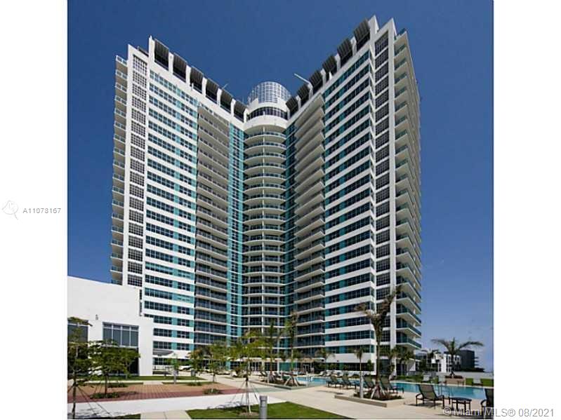Fully furnished apartment with 2 bedrooms and 2 baths in Midtown's most alluring location! Split floor plan with open kitchen, washer & dryer, covered parking. Walking distance to restaurants and shops. Amenities include pool,  fitness center & much more! 
Owner will require background check and credit report through tenant screening now
Easy to show - Lockbox