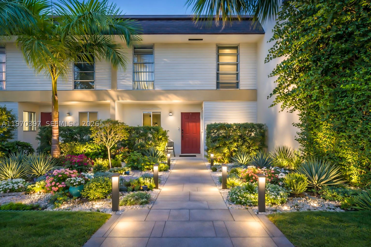 HOLLYWOOD GARDENS CONDOMI - Residential