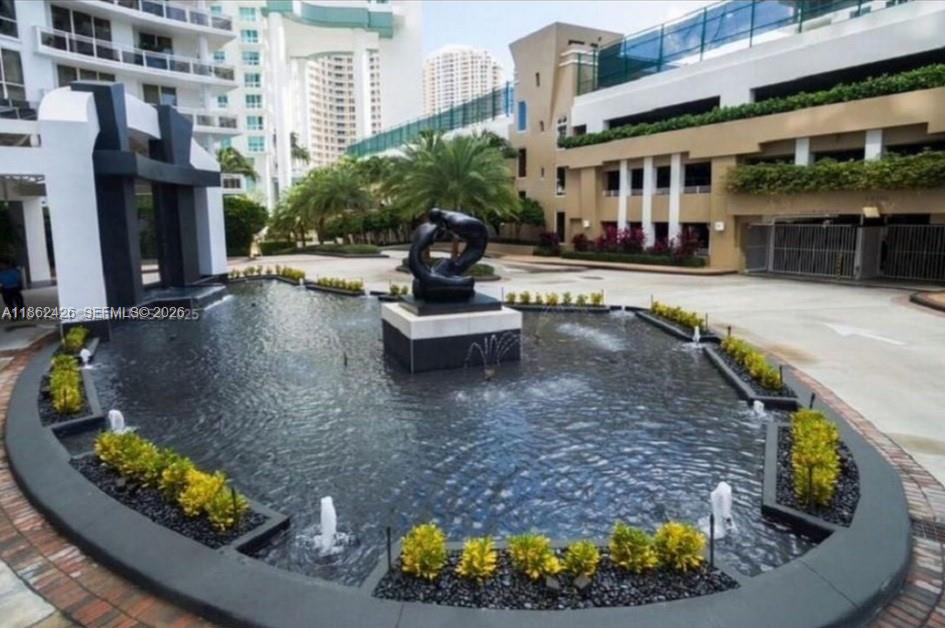 CARBONELL CONDO - Residential