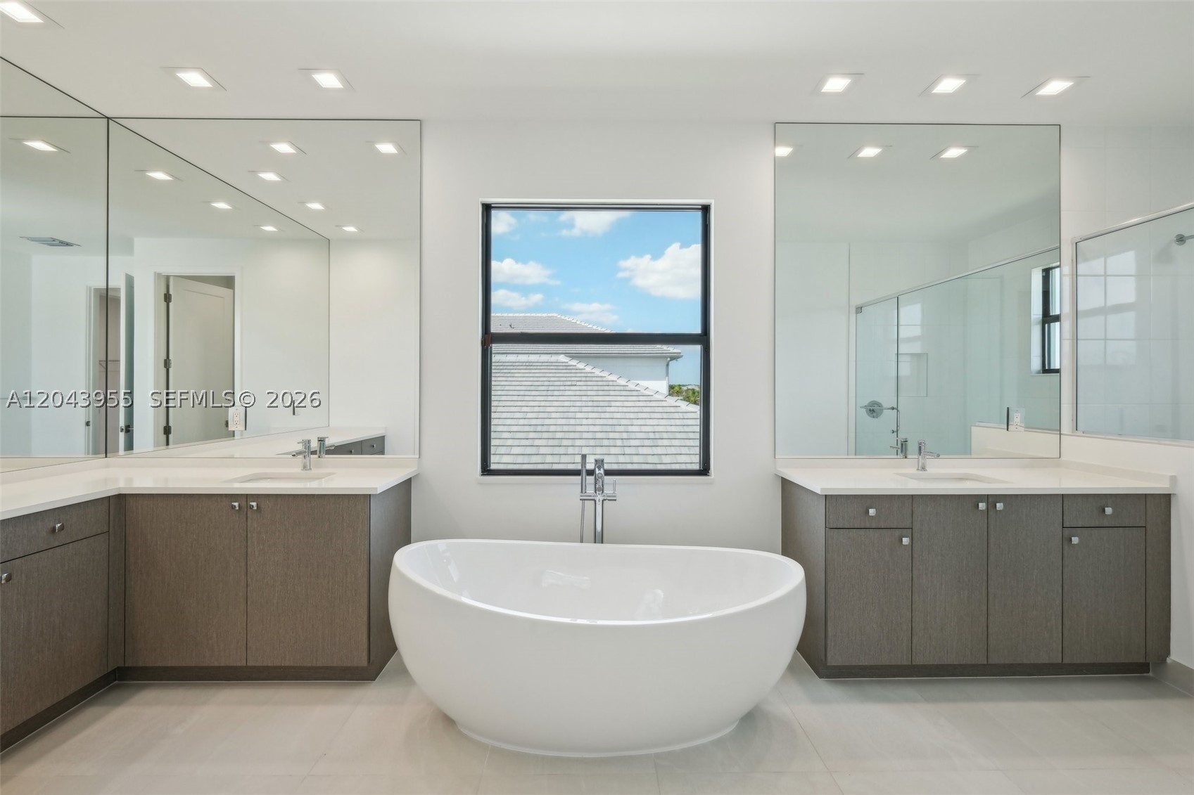 AVENIR POD - Residential