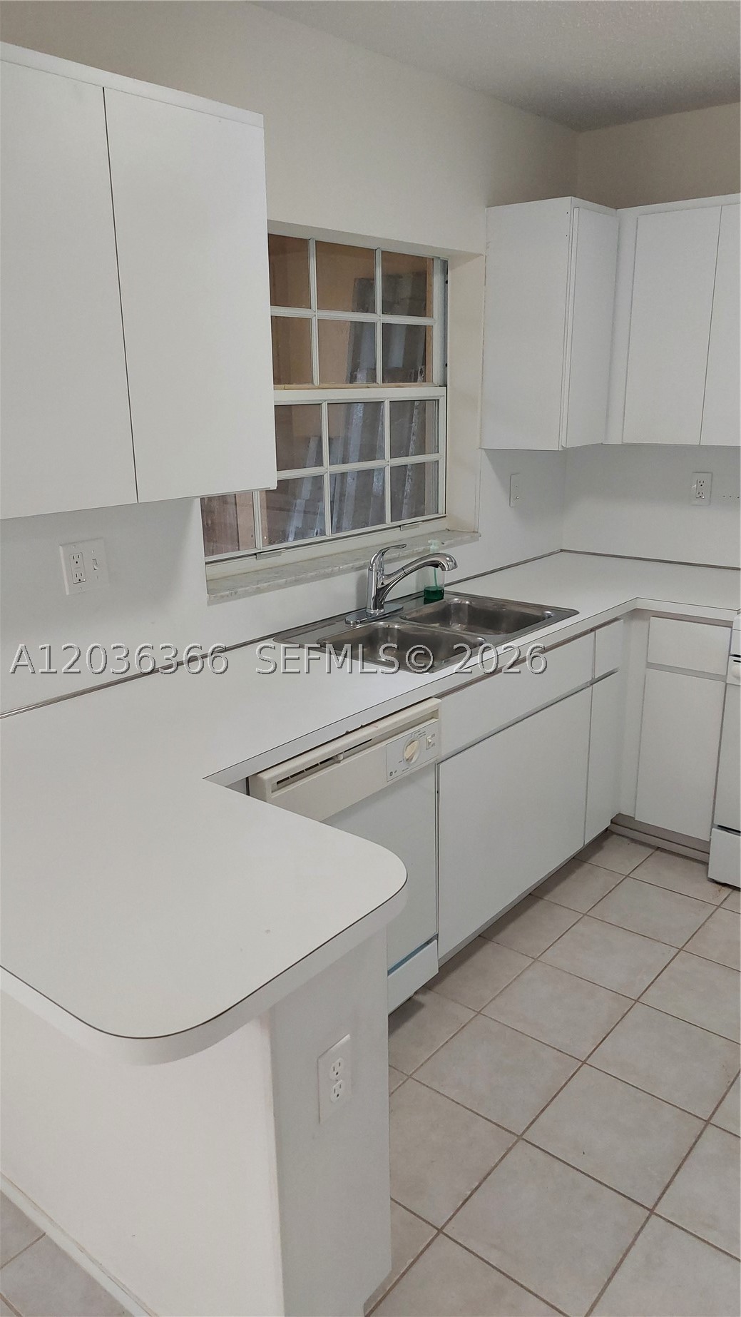 P A AT WEST SUNSET - Residential Lease
