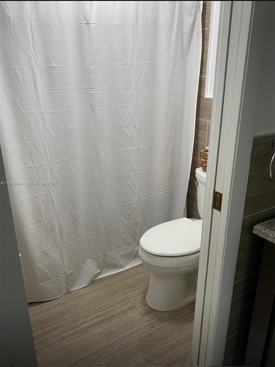KEYS GATE CONDO NO THREE - Residential