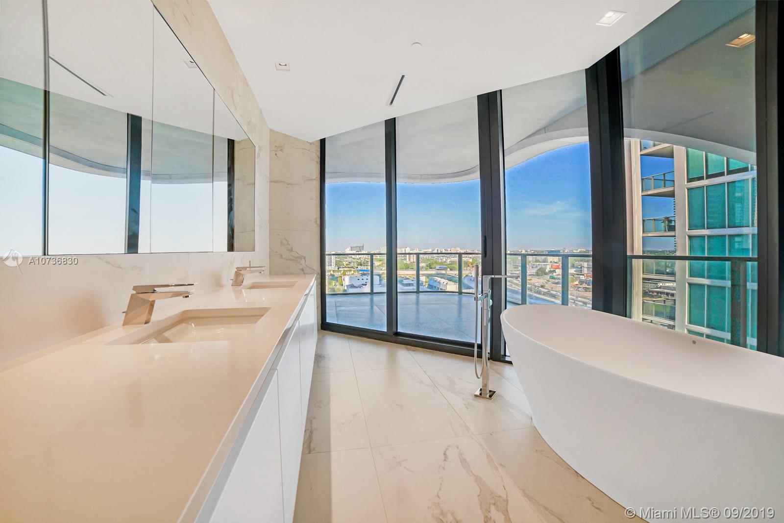 One Thousand Museum - Residential