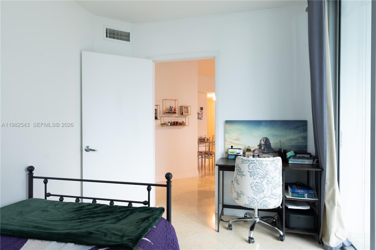 WIND CONDO - Residential