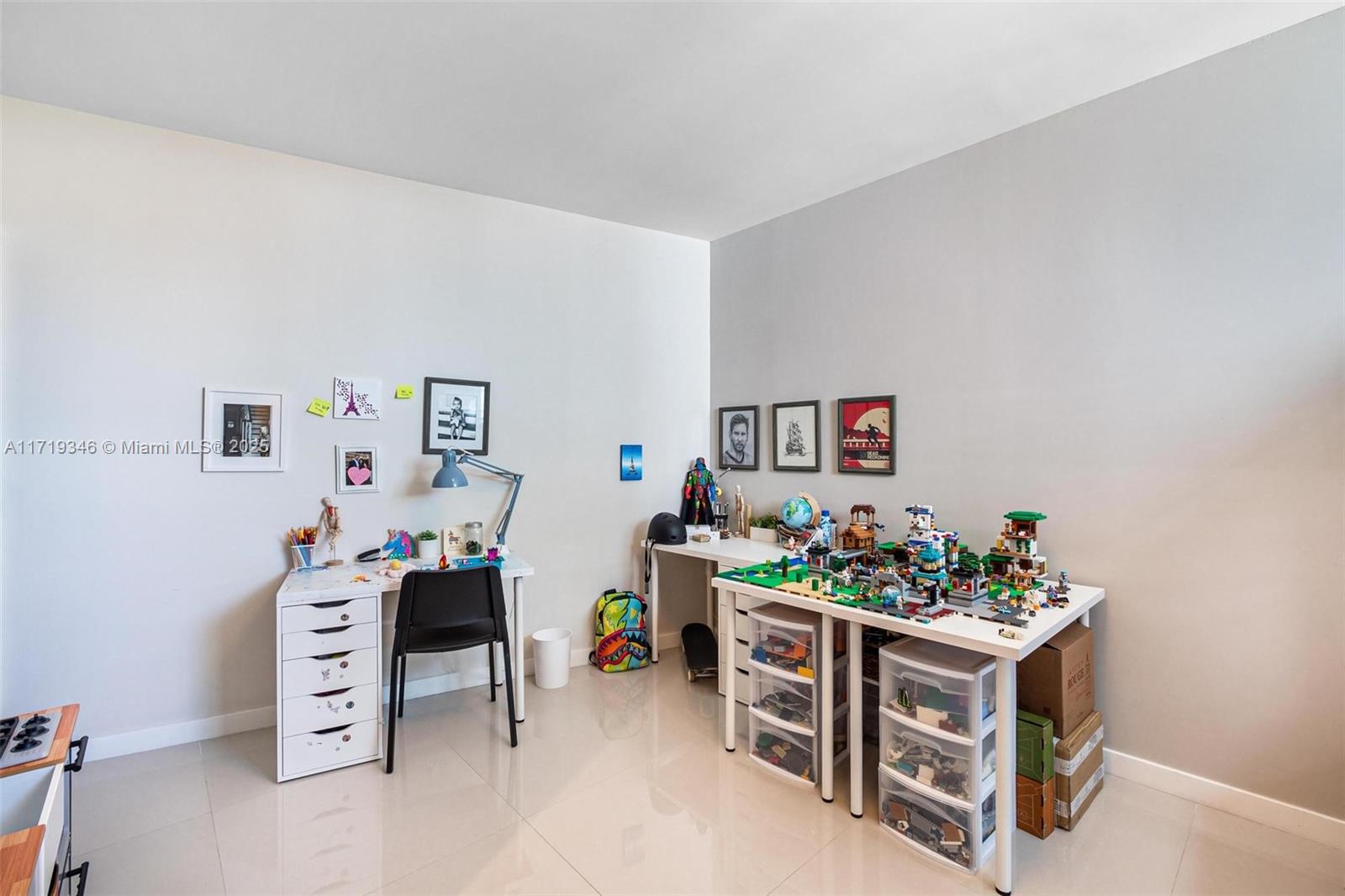 ARIA ON THE BAY CONDO - Residential