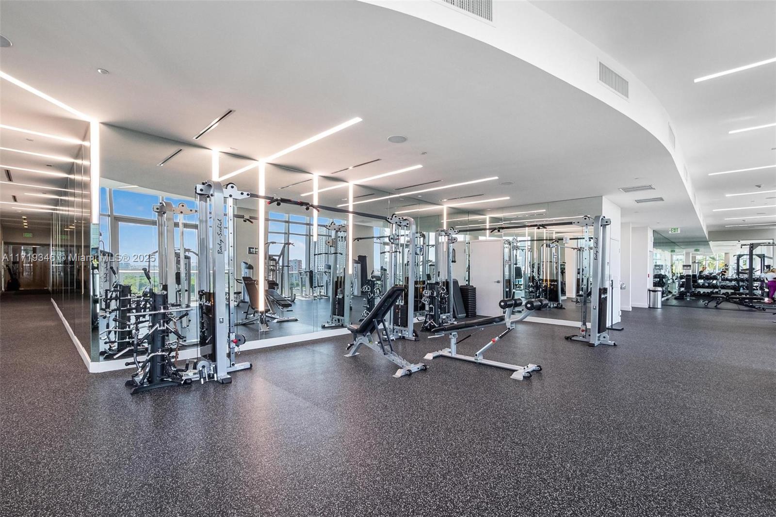 ARIA ON THE BAY CONDO - Residential