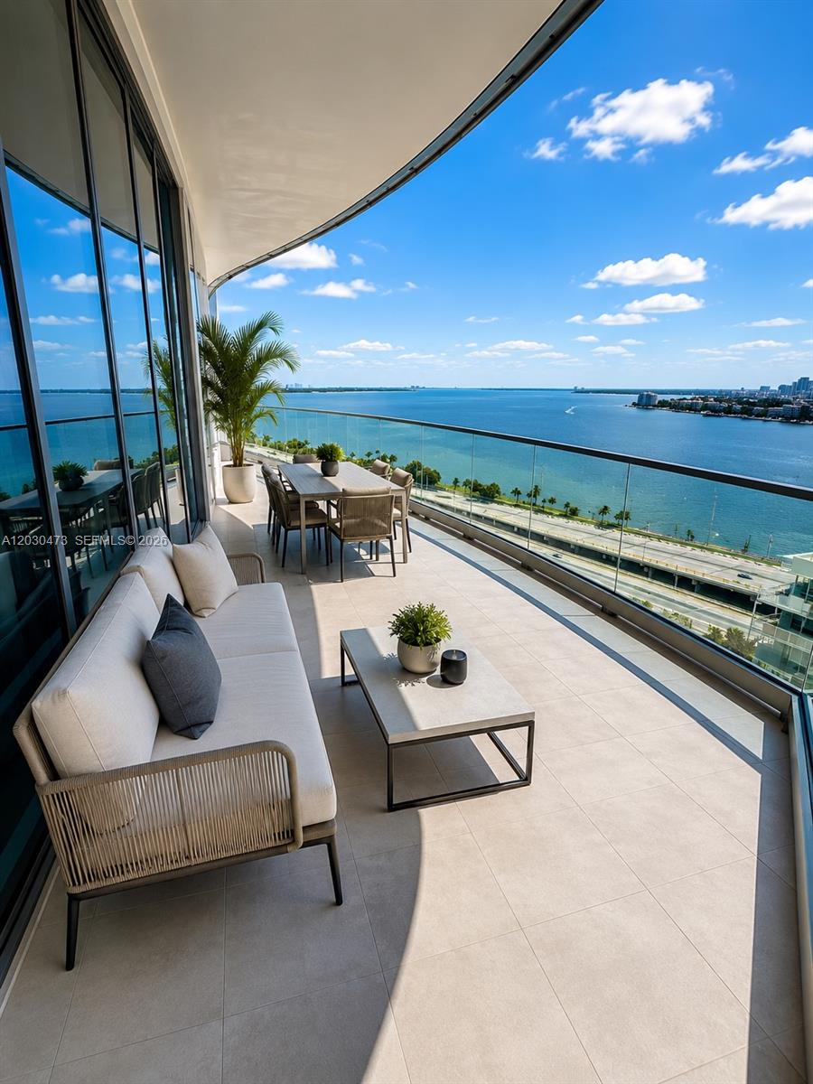 Una Residences - Residential