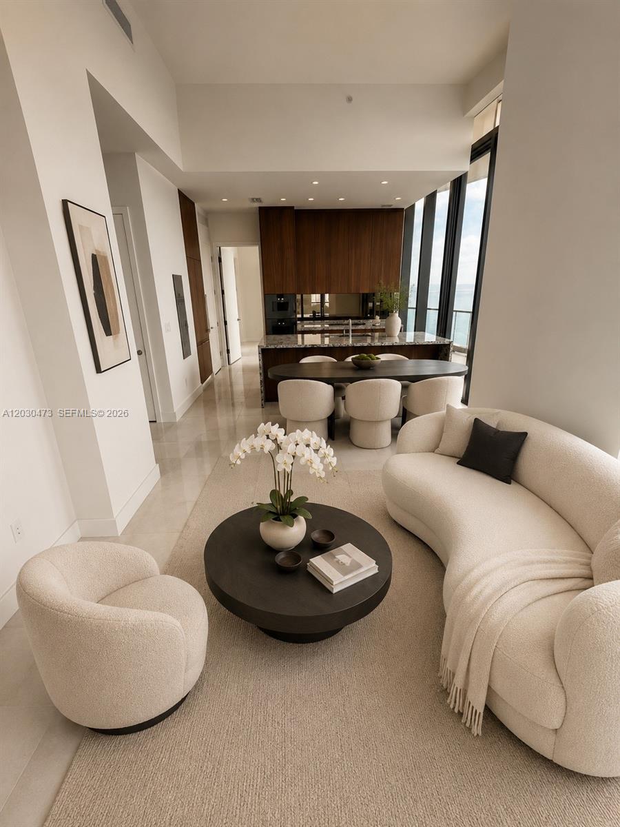 Una Residences - Residential