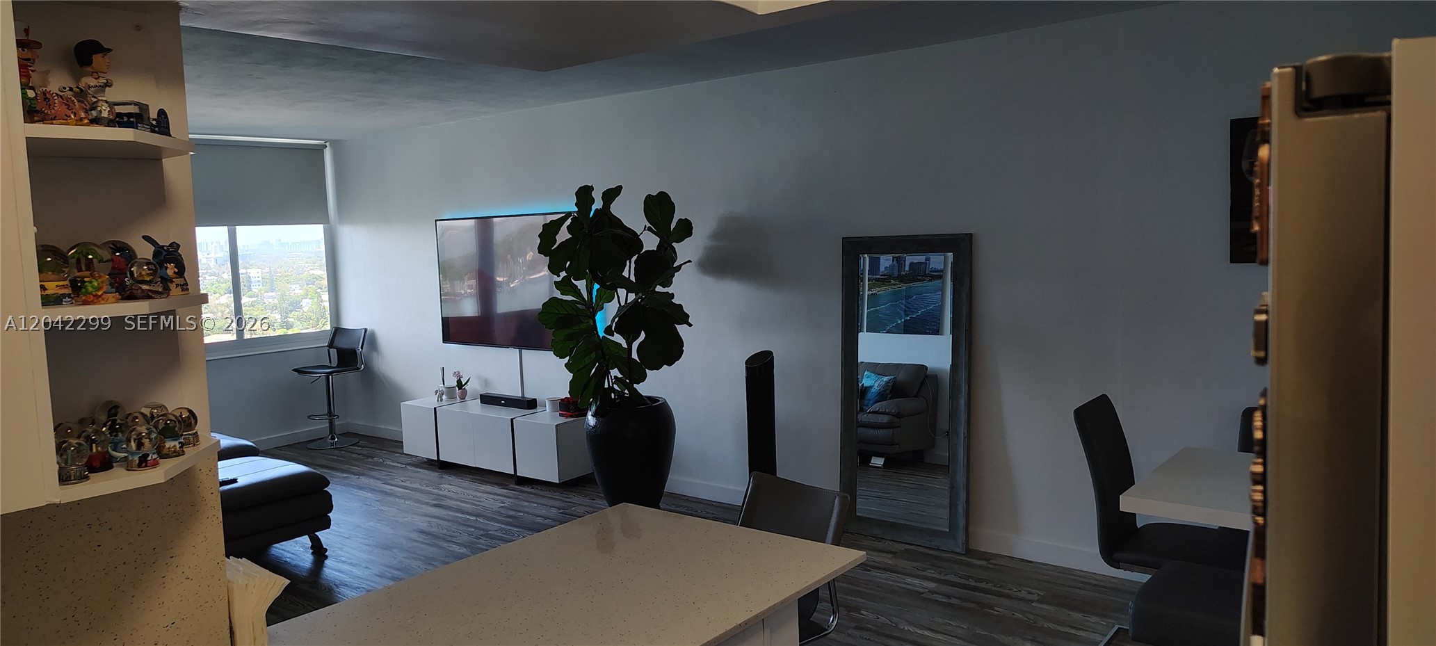 PARKVIEW POINT CONDO - Residential