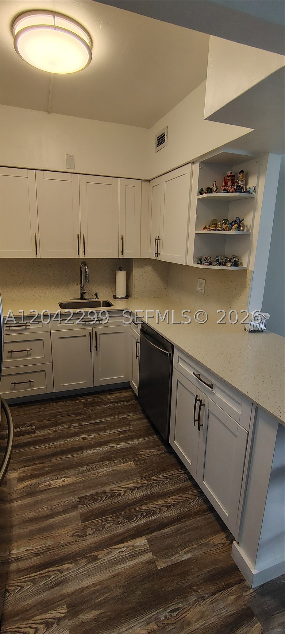 PARKVIEW POINT CONDO - Residential