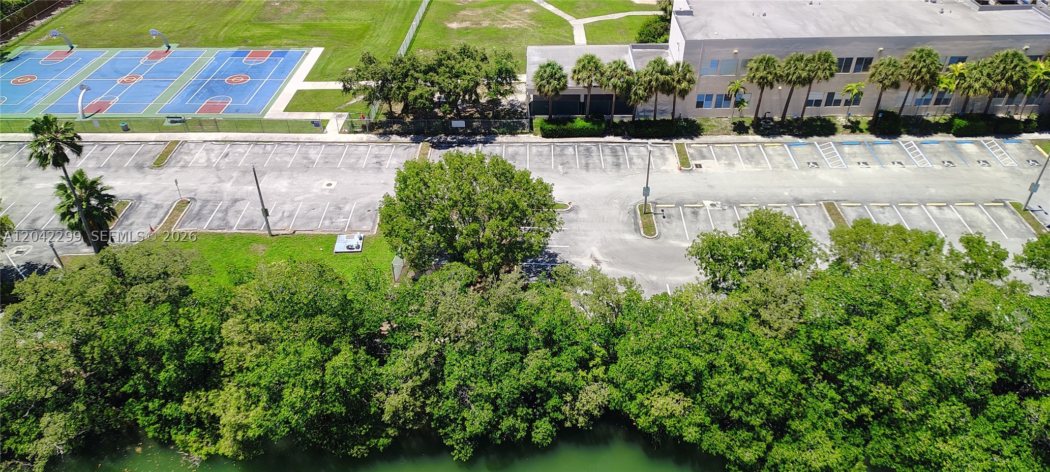 PARKVIEW POINT CONDO - Residential