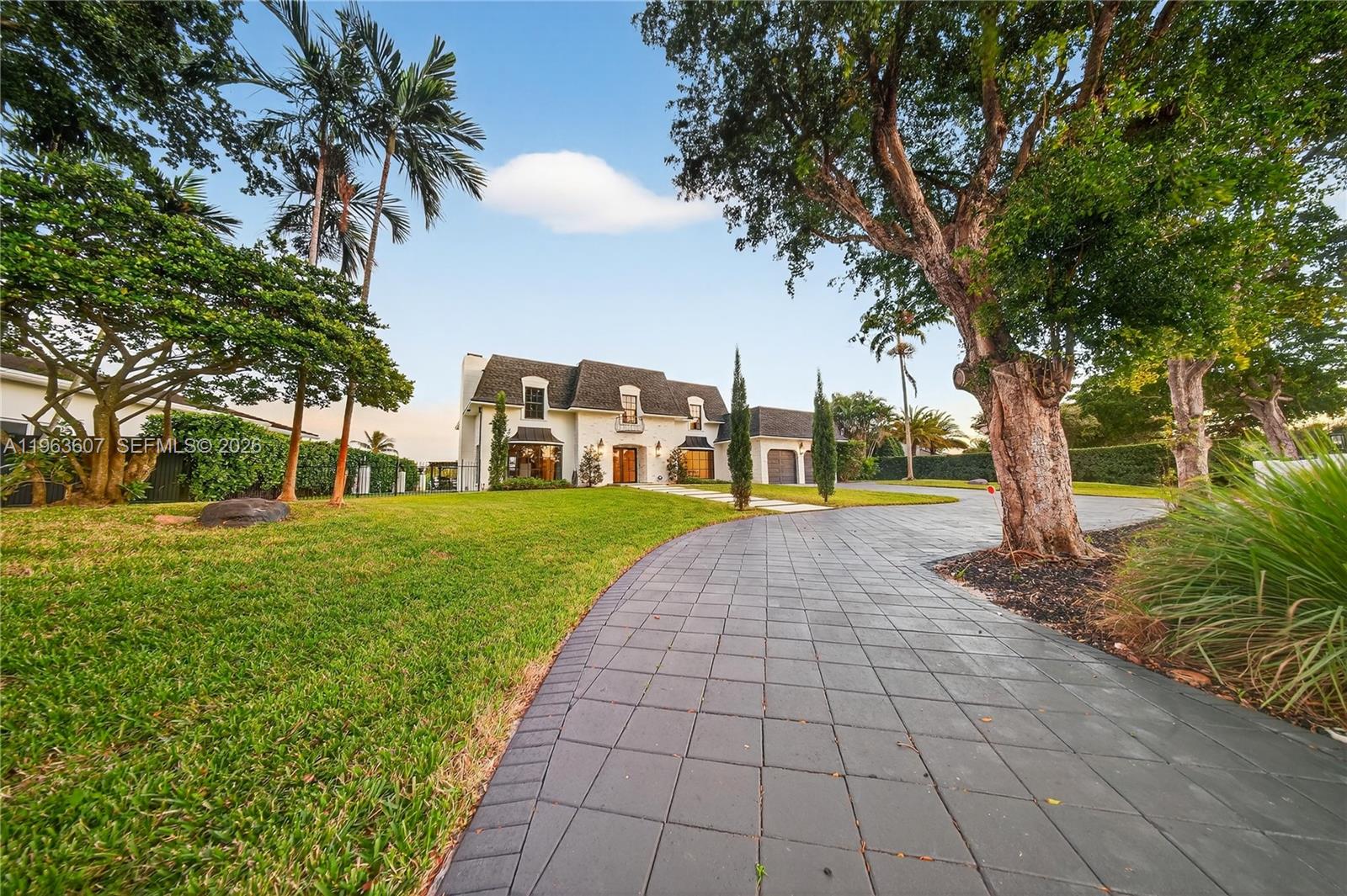 CORAL RIDGE COUNTRY CLUB - Residential