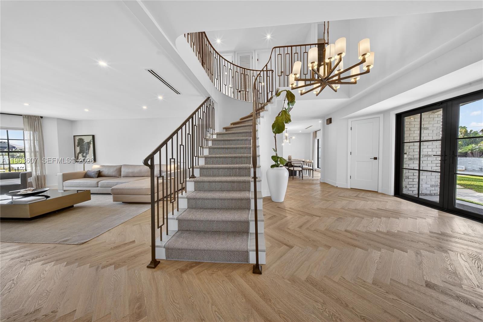 CORAL RIDGE COUNTRY CLUB - Residential