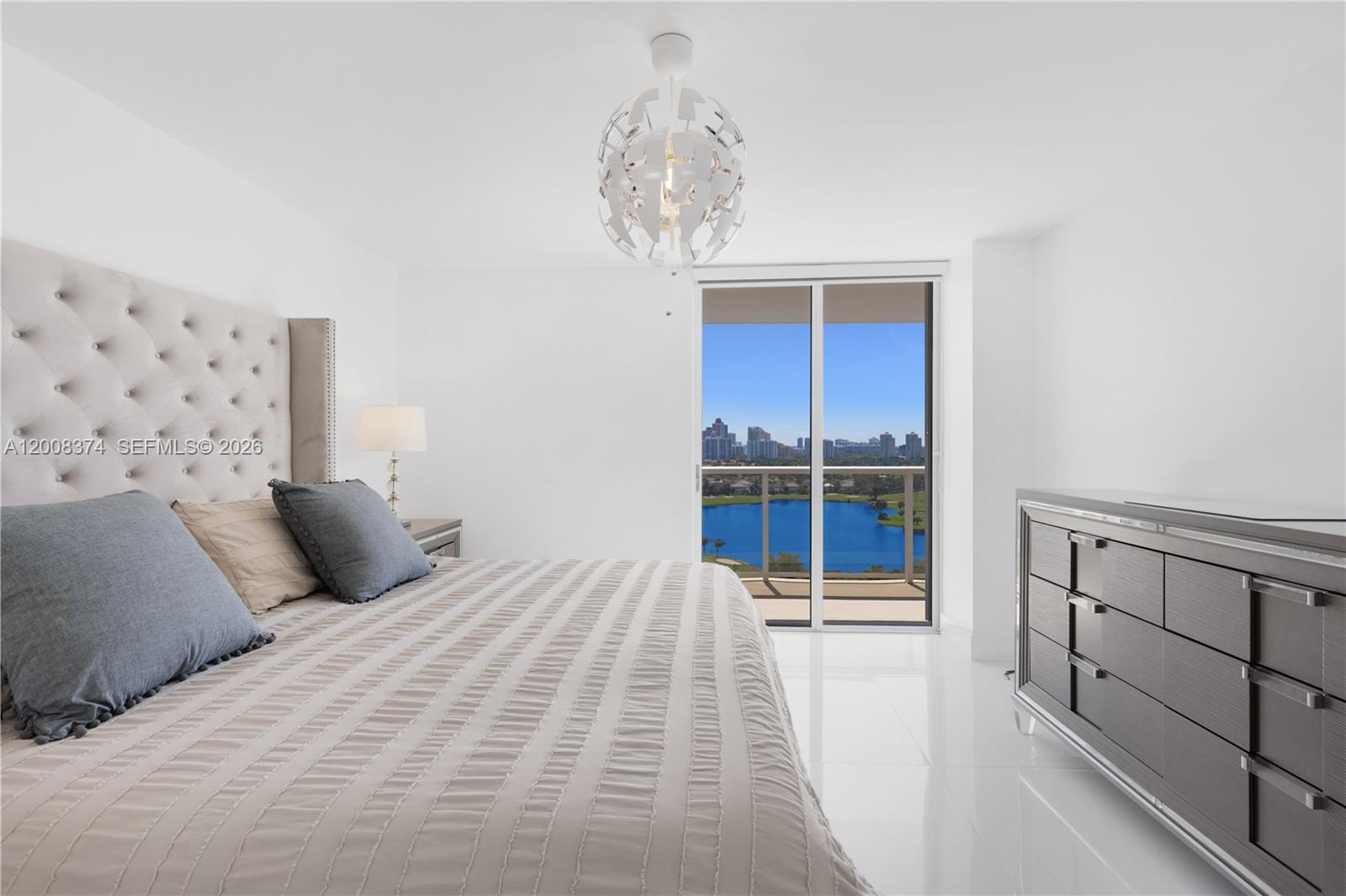 FLAMENCO CONDO TOWER I - Residential