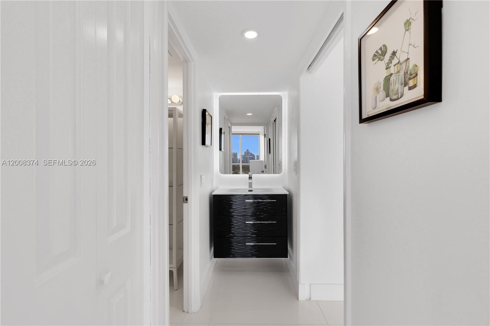 FLAMENCO CONDO TOWER I - Residential