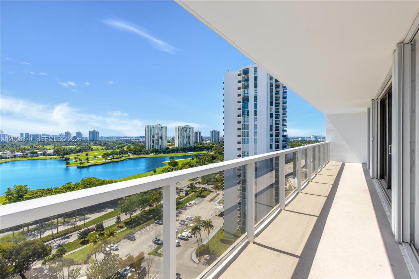 FLAMENCO CONDO TOWER I - Residential