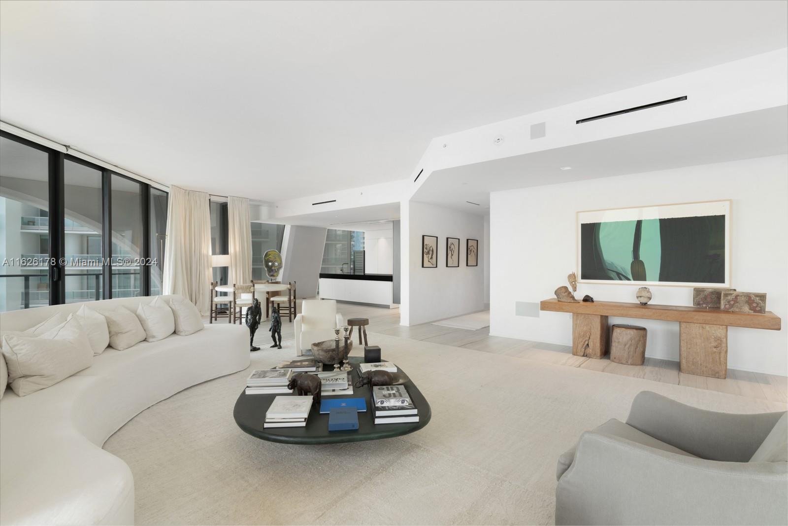ONE THOUSAND MUSEUM CONDO - Residential