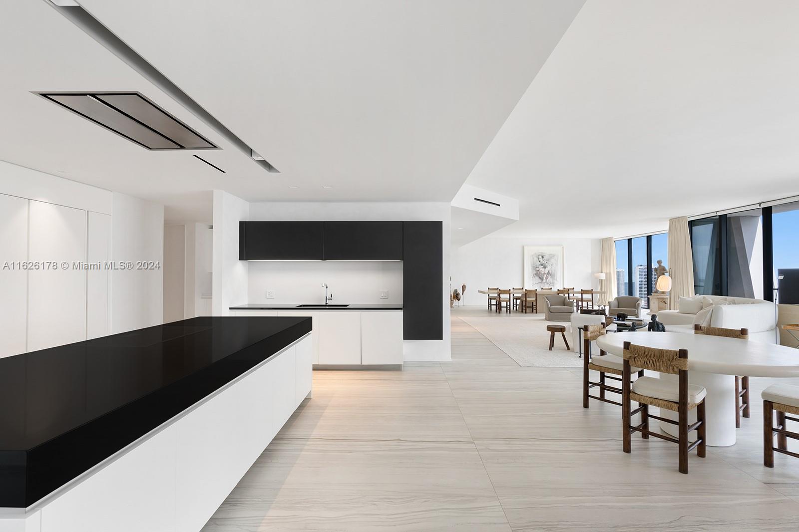 ONE THOUSAND MUSEUM CONDO - Residential