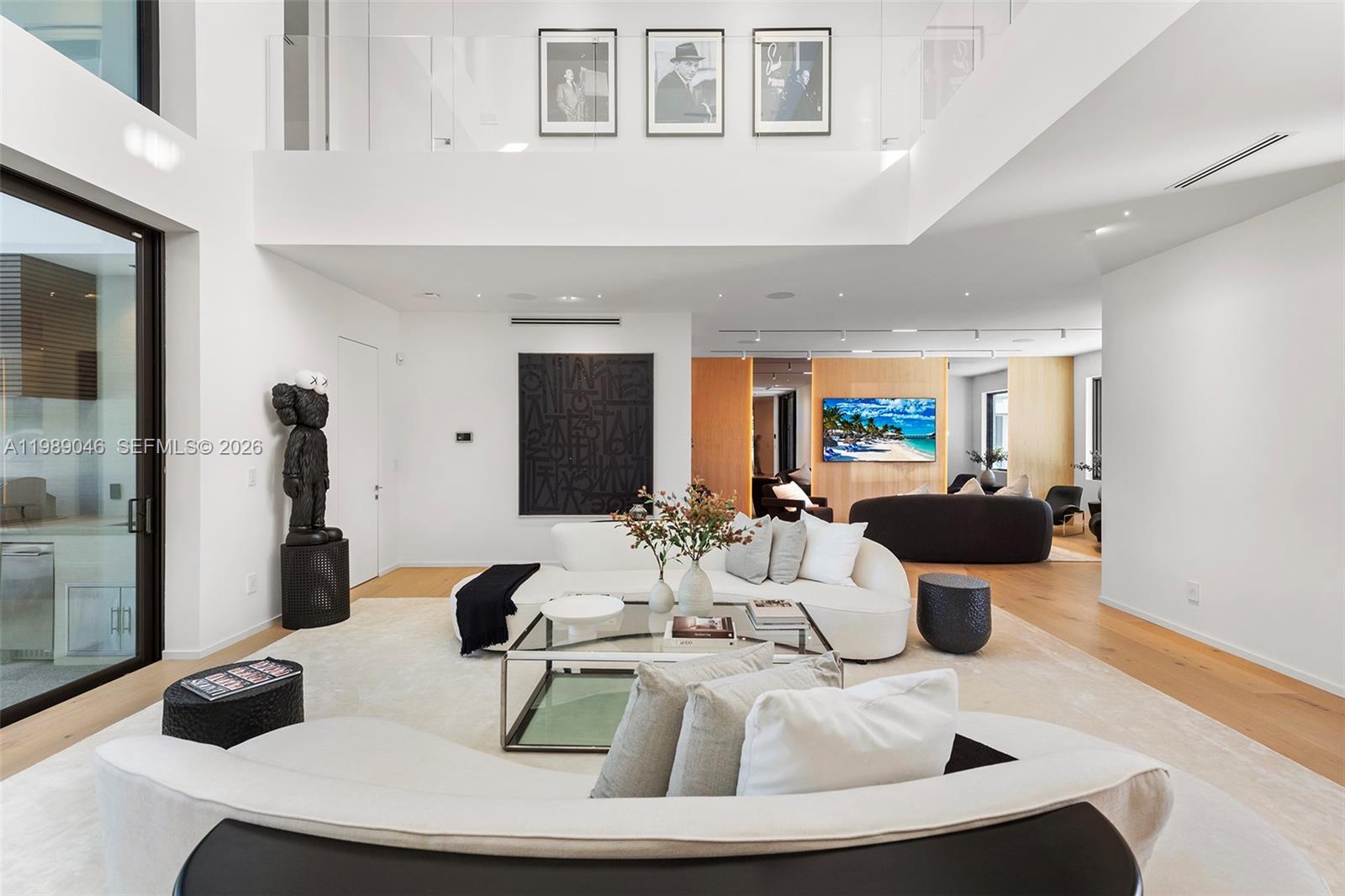 GOLDEN BEACH SEC C - Residential