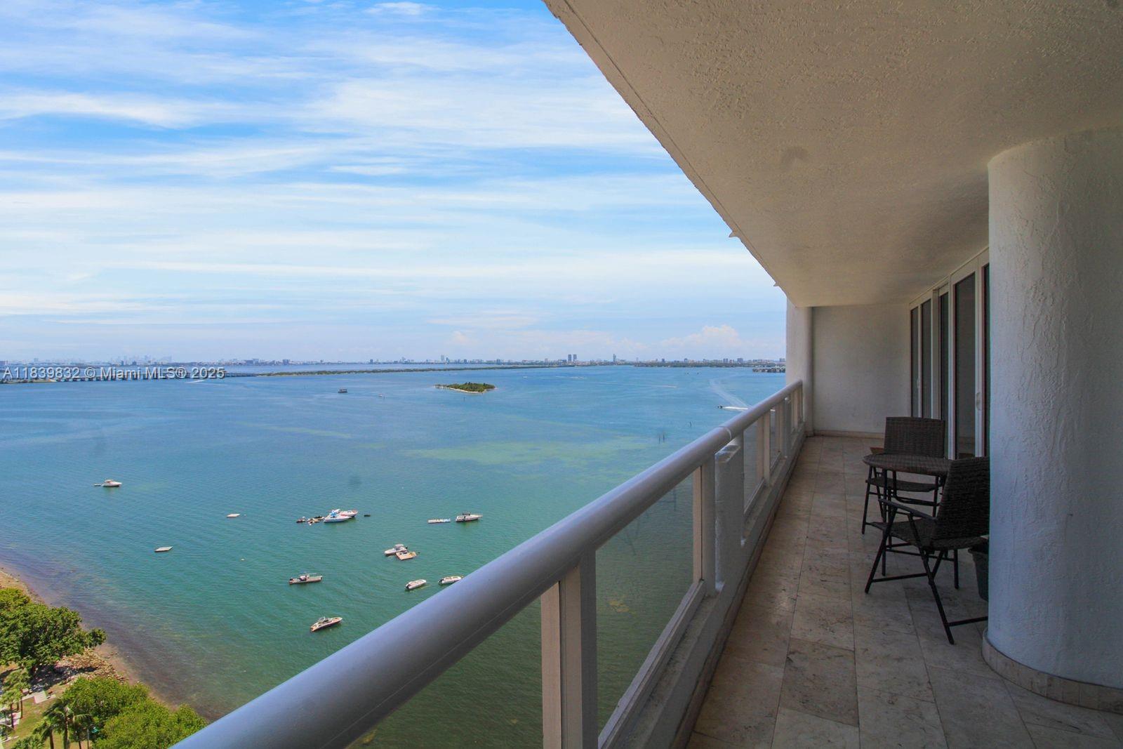 VENETIA CONDO - Residential