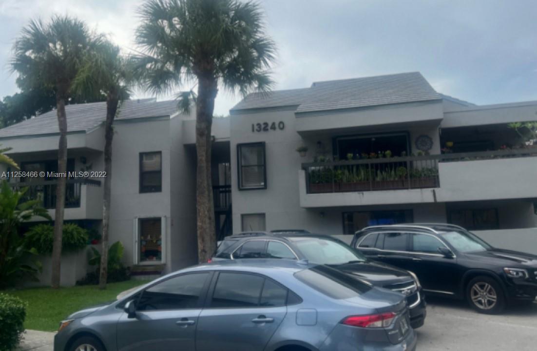 CALUSA CLUB VILG BLDG E C - Residential