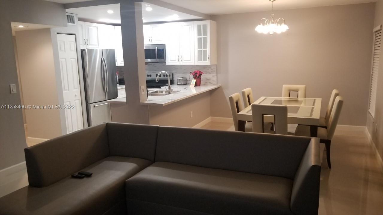 CALUSA CLUB VILG BLDG E C - Residential