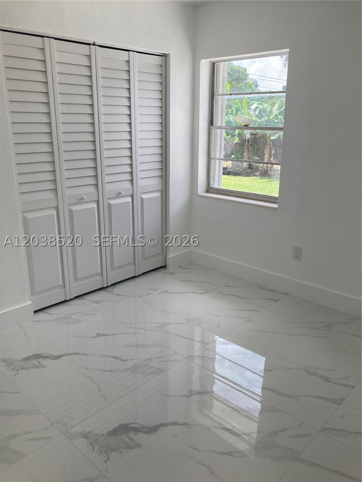 POINT ROYALE SEC 5 - Residential Lease