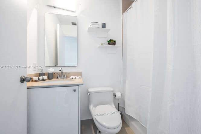 INFINITY AT BRICKELL COND - Residential Lease