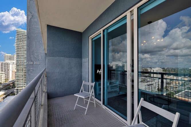 INFINITY AT BRICKELL COND - Residential Lease